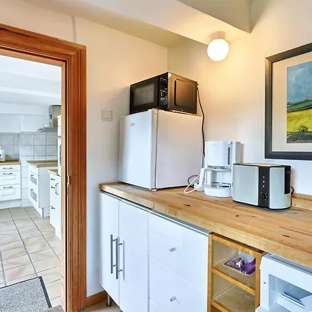 Reetkate In Der Apartament